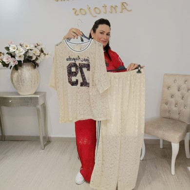 Conjunto de Tejido de Encaje: Elegancia y Comodidad para Cada Ocasión Conjunto de Tejido de Encaje: Elegancia y Comodidad para Cada Ocasión