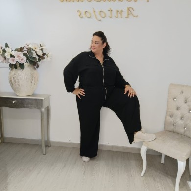 Conjunto de Tejido de Crepé: Elegancia y Comodidad para Cada Ocasión Conjunto de Tejido de Crepé: Elegancia y Comodidad para Cada Ocasión