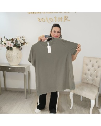 Camiseta Básica de Algodón Curvy: Comodidad y Estilo para Ti Camiseta Básica de Algodón Curvy: Comodidad y Estilo para Ti