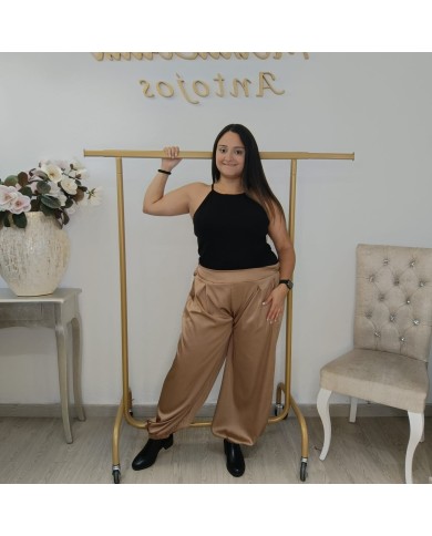Pantalón Bombacho de Satén: Elegancia y Comodidad para Cada Ocasión Pantalón Bombacho de Satén: Elegancia y Comodidad para Cada Ocasión