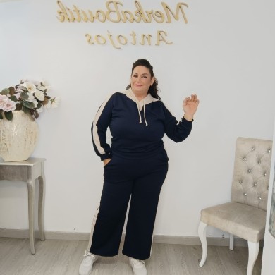 Conjunto Deportivo: Sudadera con Capucha y Pantalón Corte Recto Conjunto Deportivo: Sudadera con Capucha y Pantalón Corte Recto