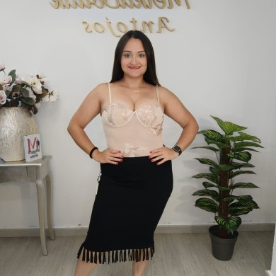 Body de Gasa Elegante con Cazuelas y Bordados - Versatilidad Chic Body de Gasa Elegante con Cazuelas y Bordados - Versatilidad Chic